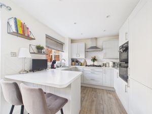 Kitchen/Diner- click for photo gallery